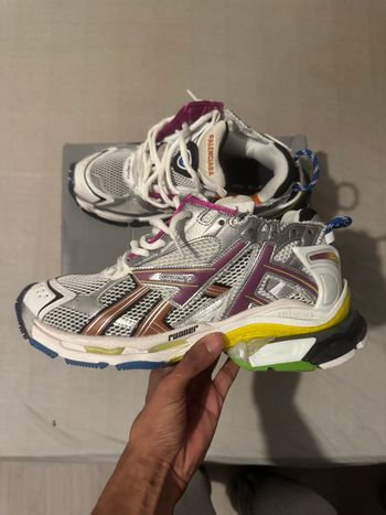 Balenciaga runner 