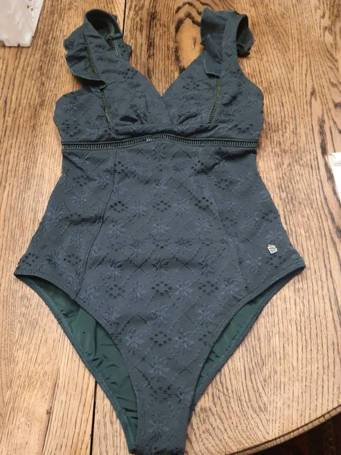 Maillot de bain Beachlife taille 38 cup B - photo numéro 2