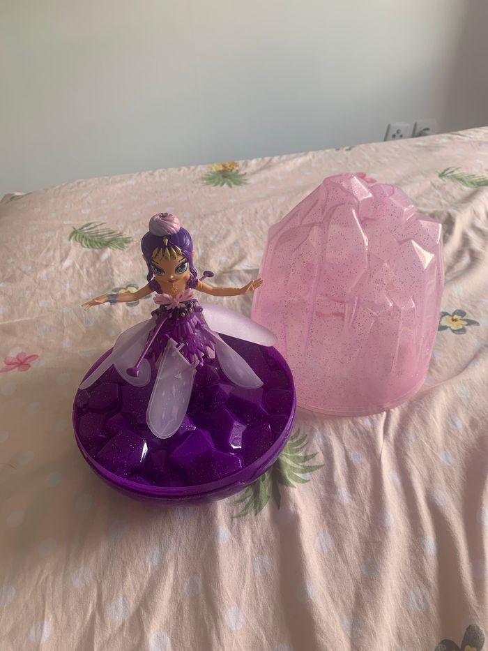 Fée magique volante avec socle - photo numéro 2