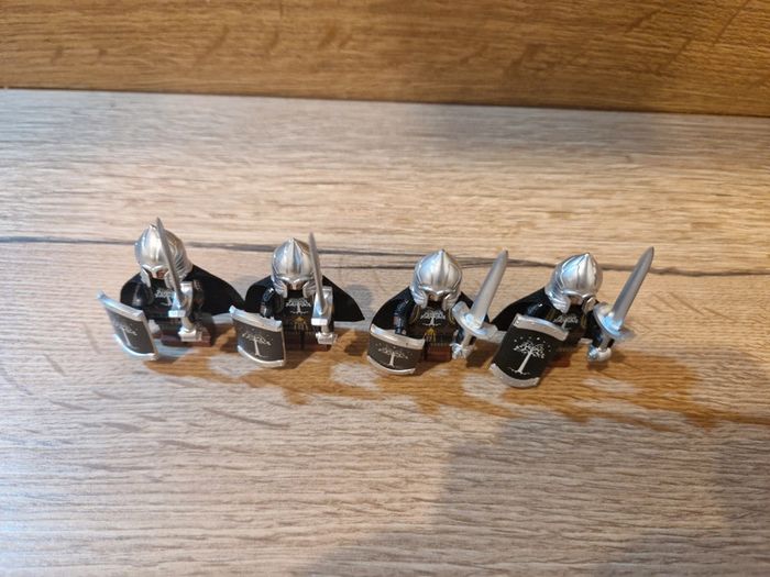 Figurines type lego 4 guerriers de minas tirith du gondor seigneur des anneaux - photo numéro 5