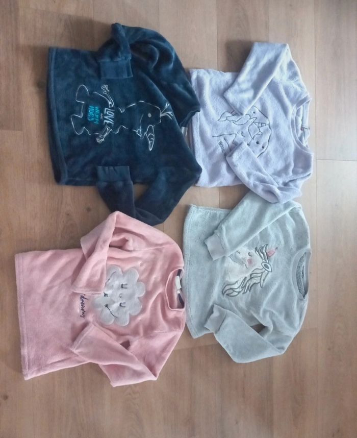 Lot vêtements fille 10 ans - photo numéro 7