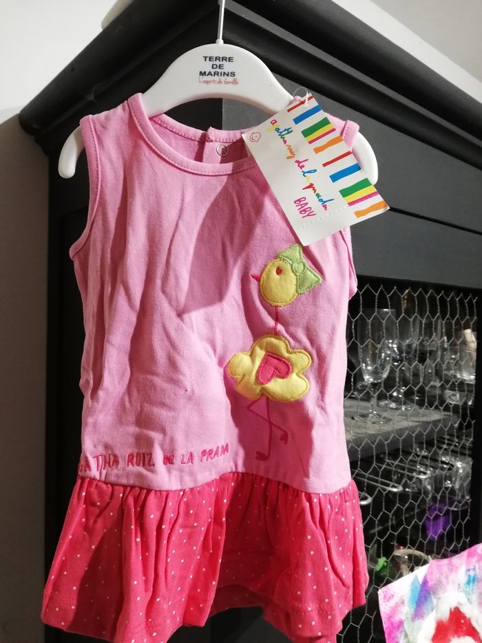 Lot de 2 robes neuves avec étiquette - photo numéro 3