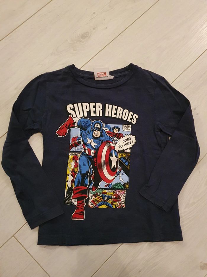 Tshirt Captain America 4/5 ans