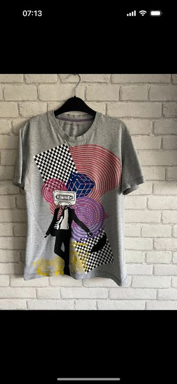 Tee shirt designed by lodge taille M