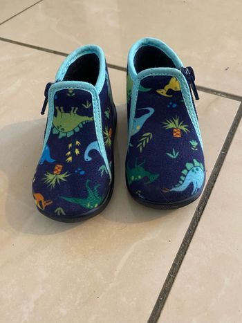 Chaussons dinosaures