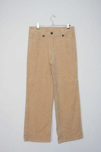 Pantalon en velours à côte beige taille 38