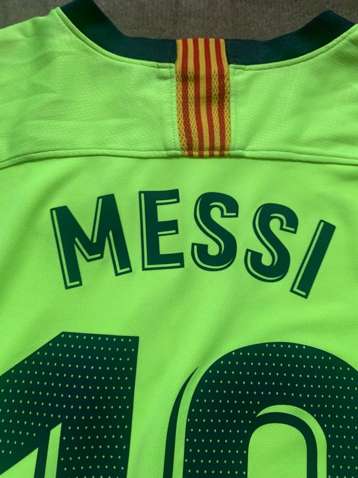 Maillot Messi Barcelone - photo numéro 5
