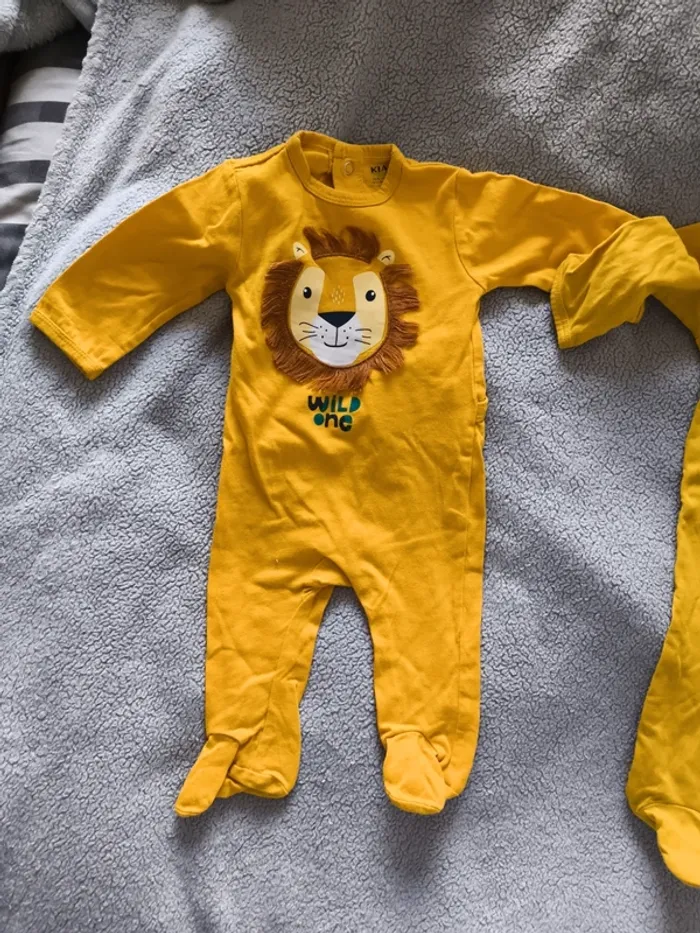 Lot de 2 pyjamas 3 mois kiabi - photo numéro 2