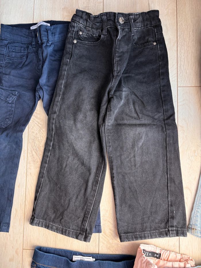 Lot de jean et pantalon - photo numéro 3