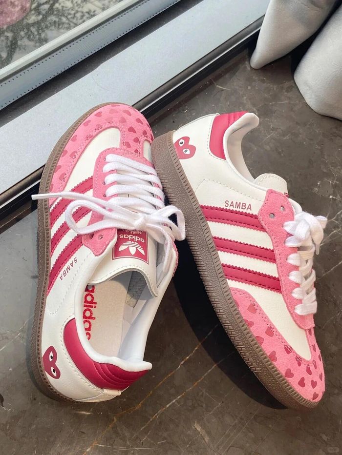 adidas originals SAMBA OG (Saint Valentin) taille 37