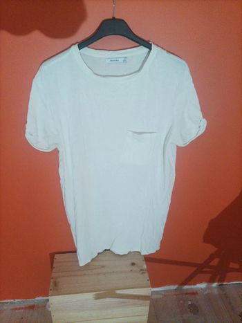 Tee shirt