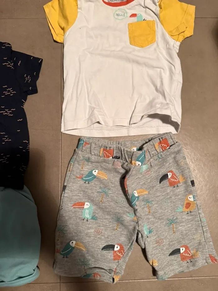 Lot de 2 ensembles été 9 mois - photo numéro 3