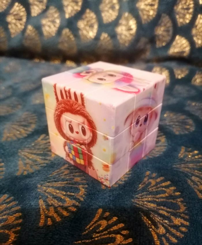 Rubik's cube Labubu - photo numéro 4