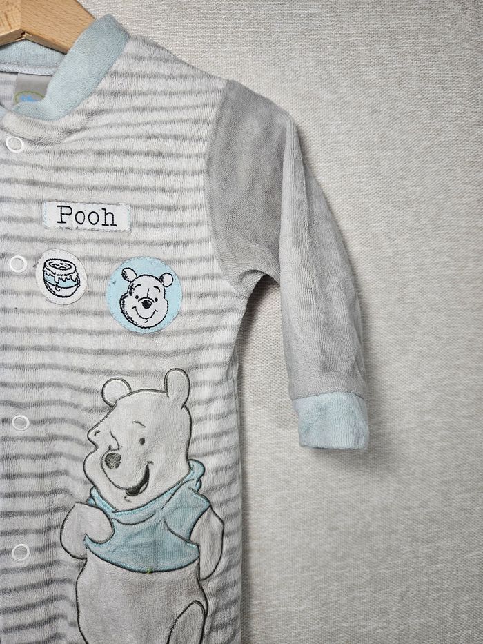 Pyjama  velours  winnie l'ourson  C&A 74cm - photo numéro 6