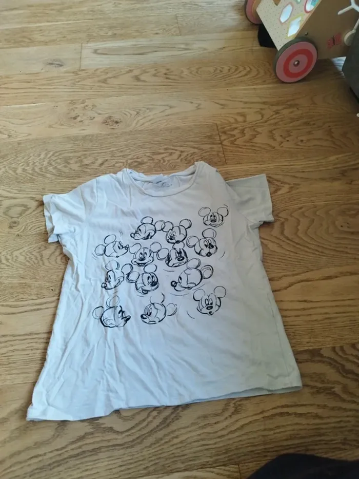 T-shirt Disney