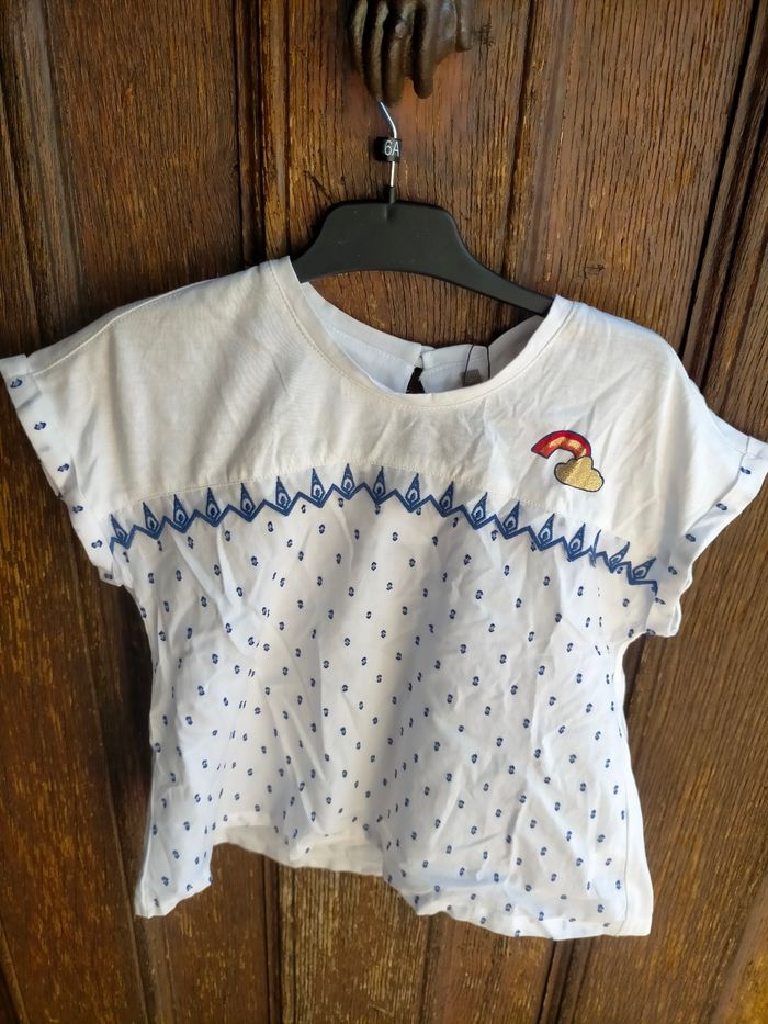 Très beau tee shirt Catimini neuf 6 ans - photo numéro 1