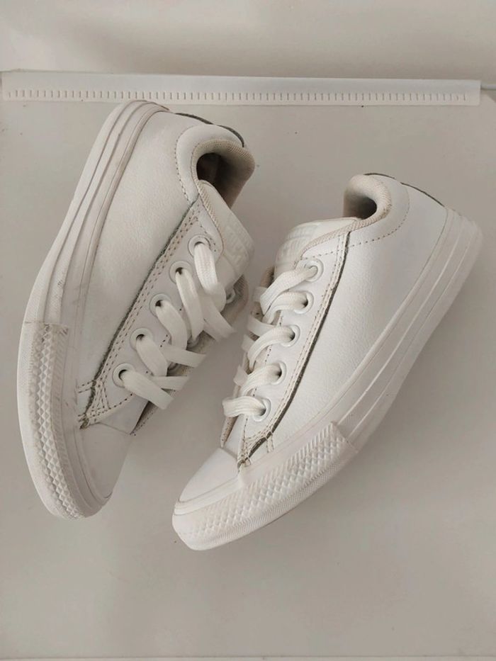 Basket converse pointure 31,5 - photo numéro 3