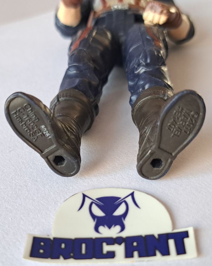 Figurine Marvel Captain America Steve Rogers Hasbro 2017 - photo numéro 3