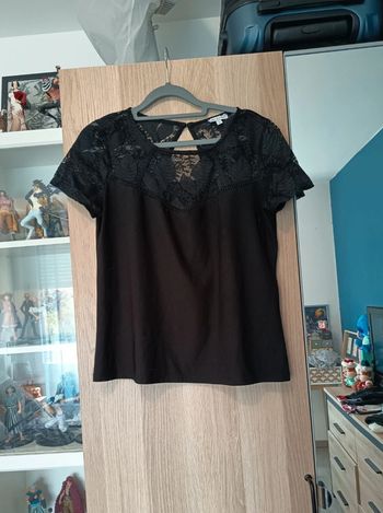 Blouse noir avec dentelle neuf Lady Blush (la halle) - Taille S 36
