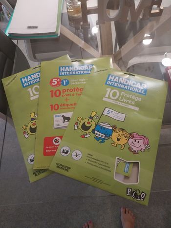 3 pochettes de 24 Kit Plio Protèges livres pour la rentrée de vos enfants