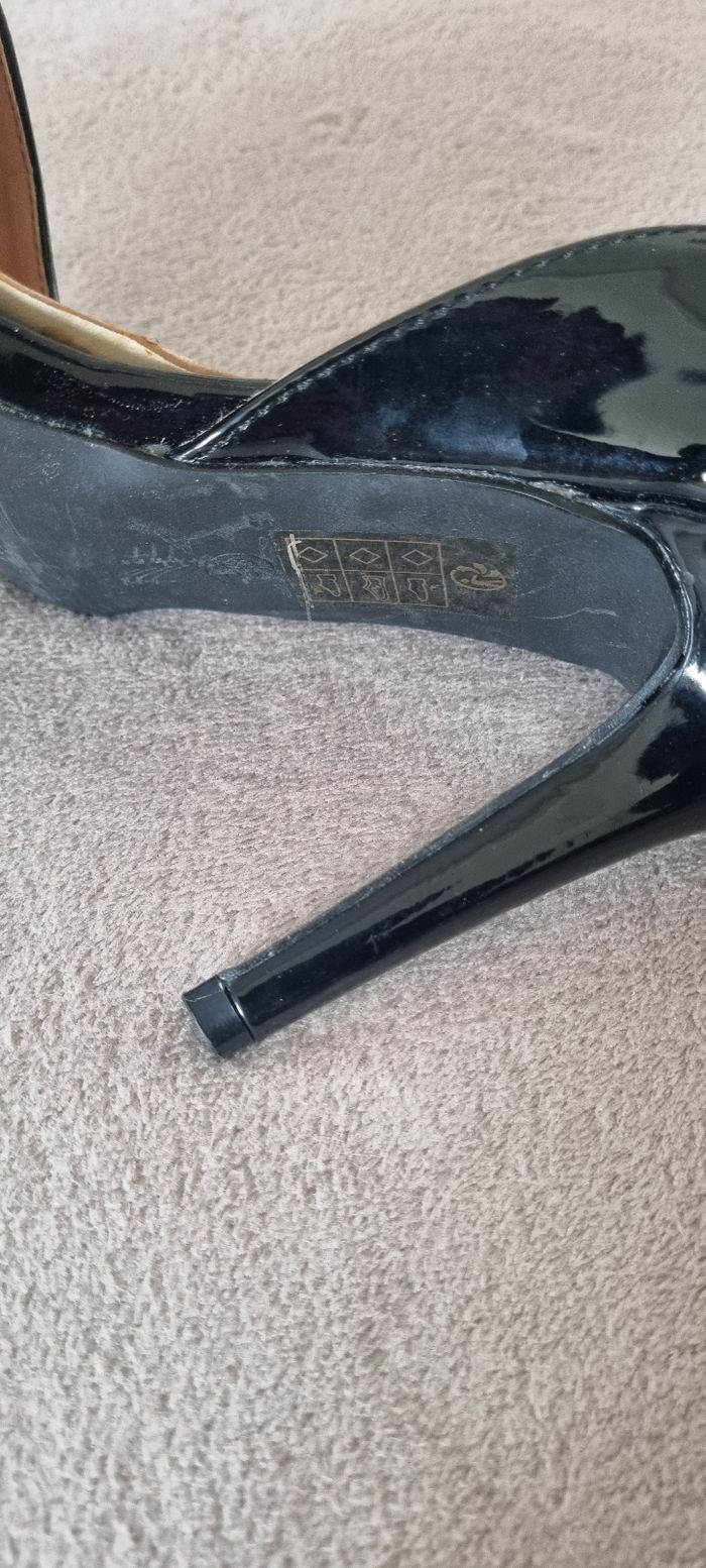 Talons noir brillants 38 - photo numéro 4