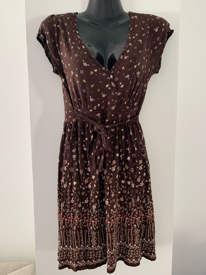 Petite robe marron Clock House taille M