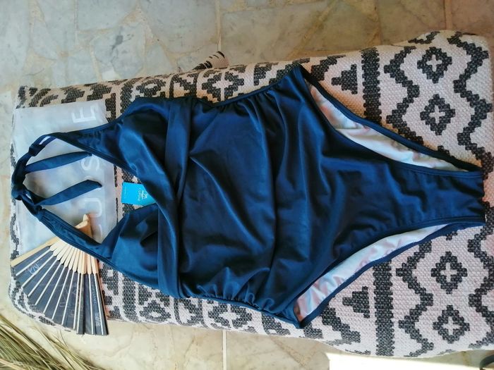 Maillot de bain gainant. Cupshe. Neuf - photo numéro 3