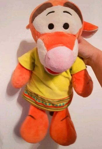 Peluche tigrou disney
