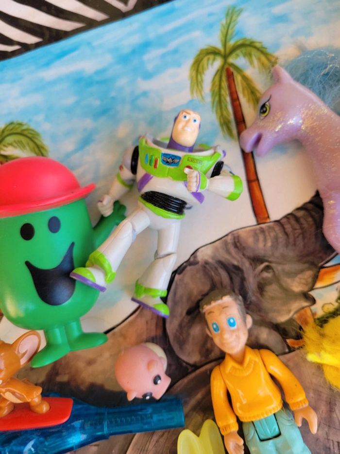 Gros lot figurine jouet dont cheval disney monsier dora picsou - photo numéro 3