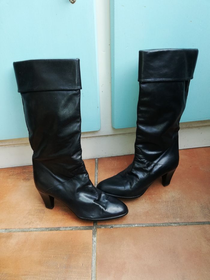 Bottes en cuir noir p40