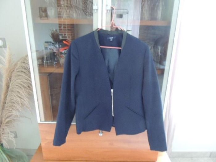 Veste blazer femme Kiabi taille 40