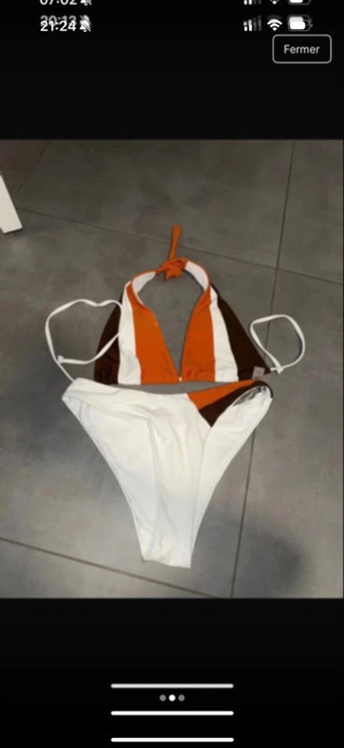 Bikini taille S blanc orange trés bonne etat