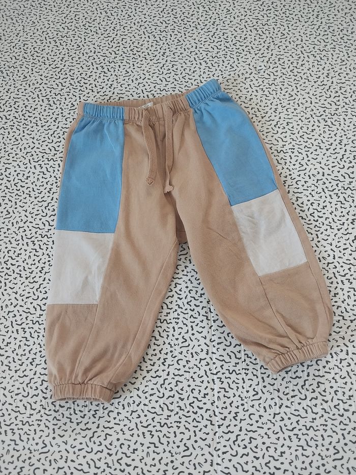 Jogging bébé H&M 9-12 mois 80 cm beige bleu blanc pantalon molleton garçon