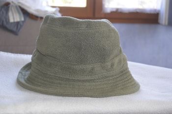 chapeau en parfait état, taille 58