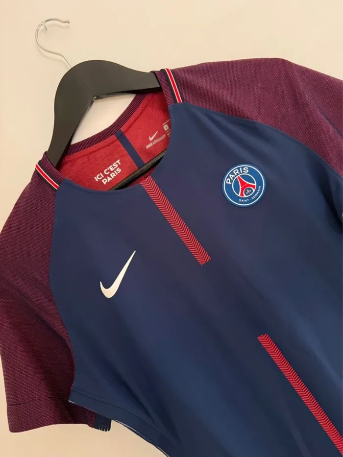 Maillot Domicile Paris Saint-Germain Nike Aeroswift Women 2017-2018 – Player Issue Taille S - photo numéro 2