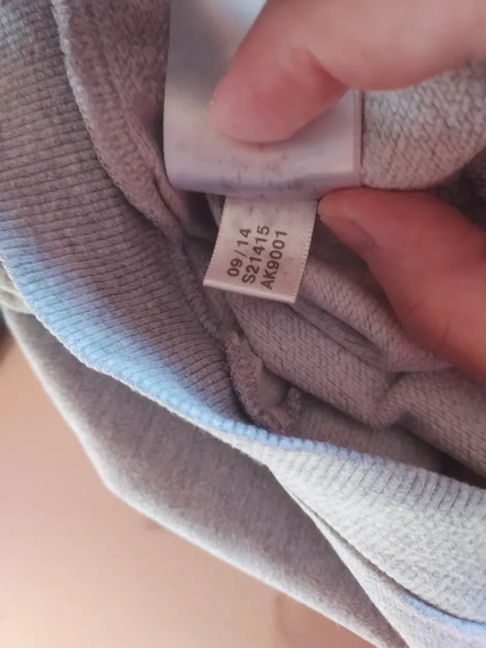 sweat "Adidas" 18 mois - photo numéro 5