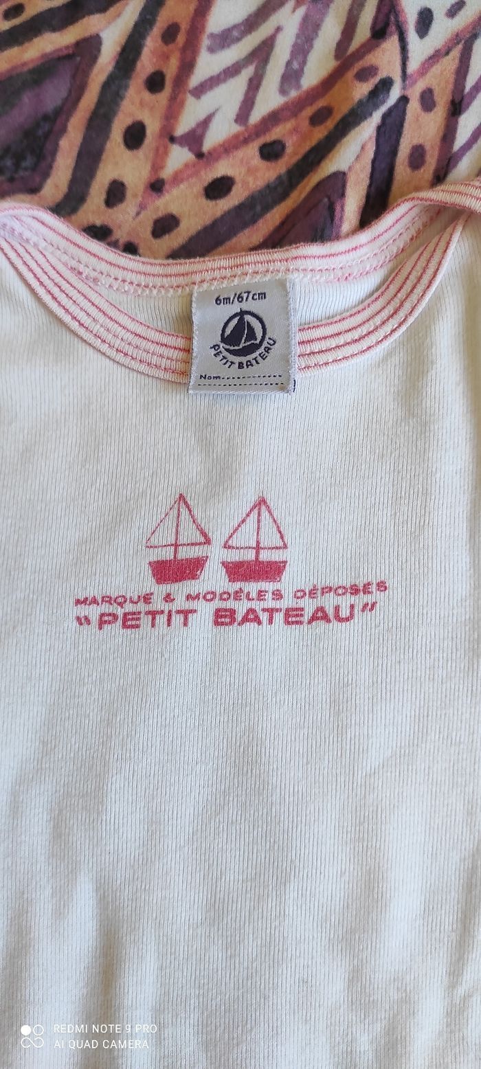 Lot 3 bodies à manches courtes Petit bateau 6 mois - photo numéro 3
