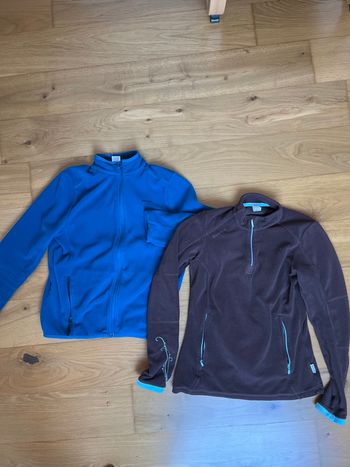 Lot de deux polaires quechua taille 12 ans à€