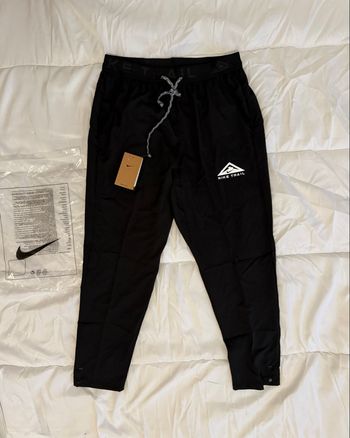 Bas running Nike Trail noir – Pantalon de sport technique – Taille L – Neuf avec étiquette