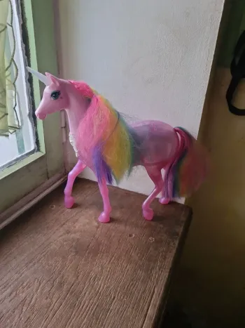 Licorne lumineuse et sonore
