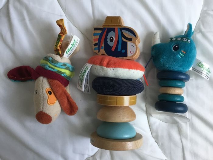 Lot de trois jouets lilliputiens