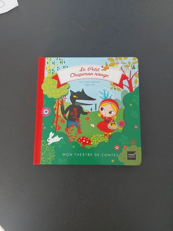 Livre-théâtre Le petit chaperon rouge