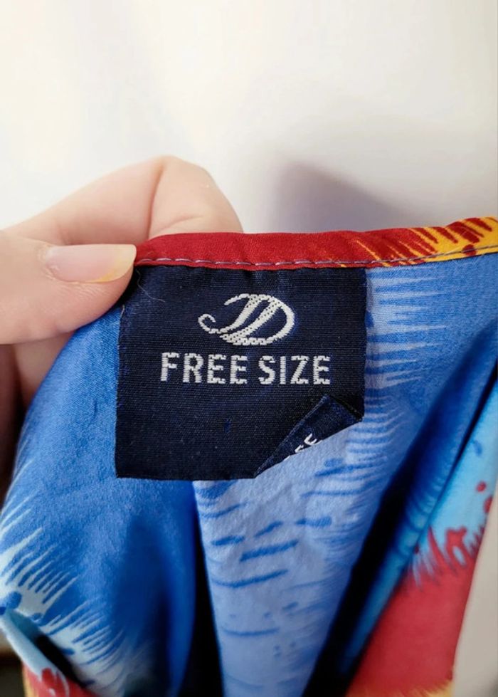 Belle robe marque D Taille Unique (36/38) - photo numéro 4