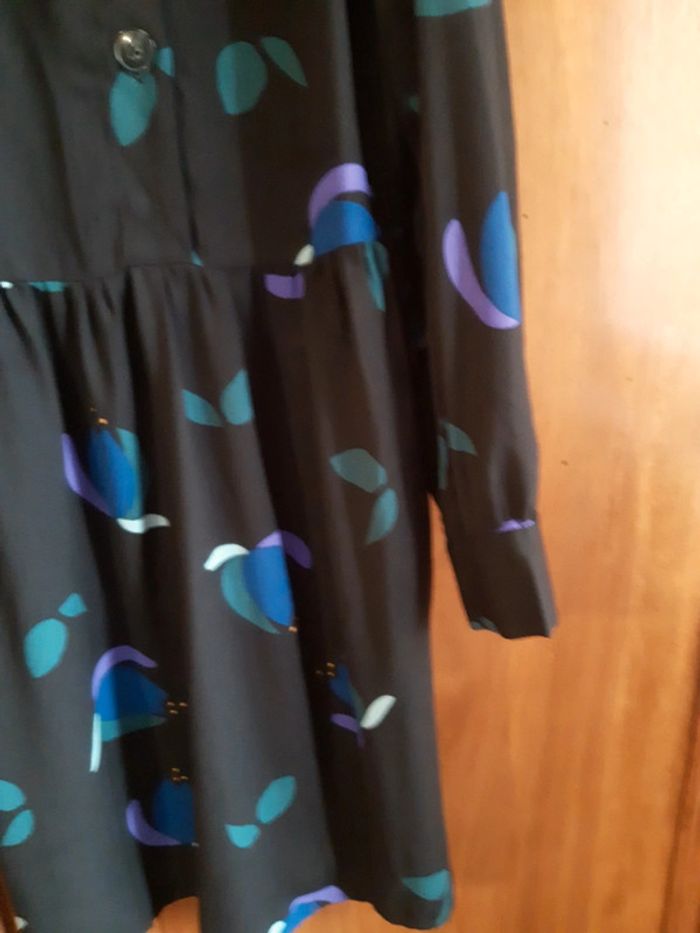 Robe fluide manches 3/4 - photo numéro 4