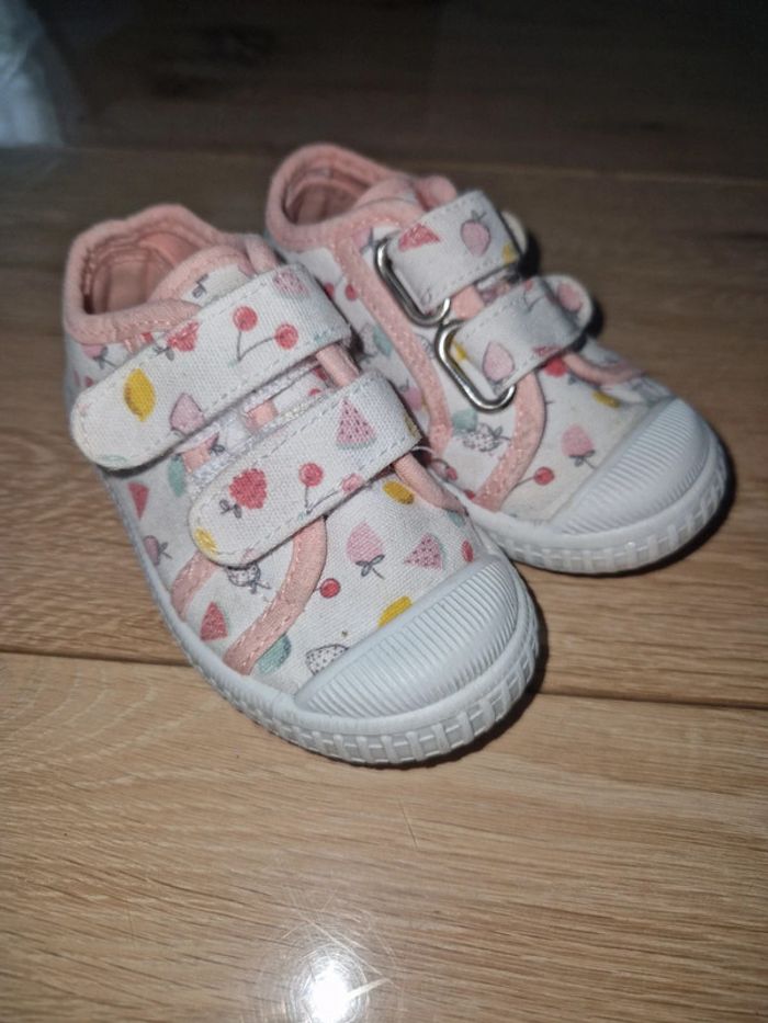 Basket fille taille 21