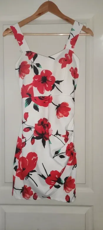 Robe à bretelles
