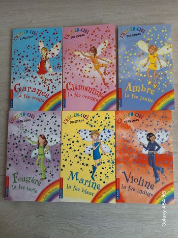 Lot de 6 livres l’arc en ciel magique