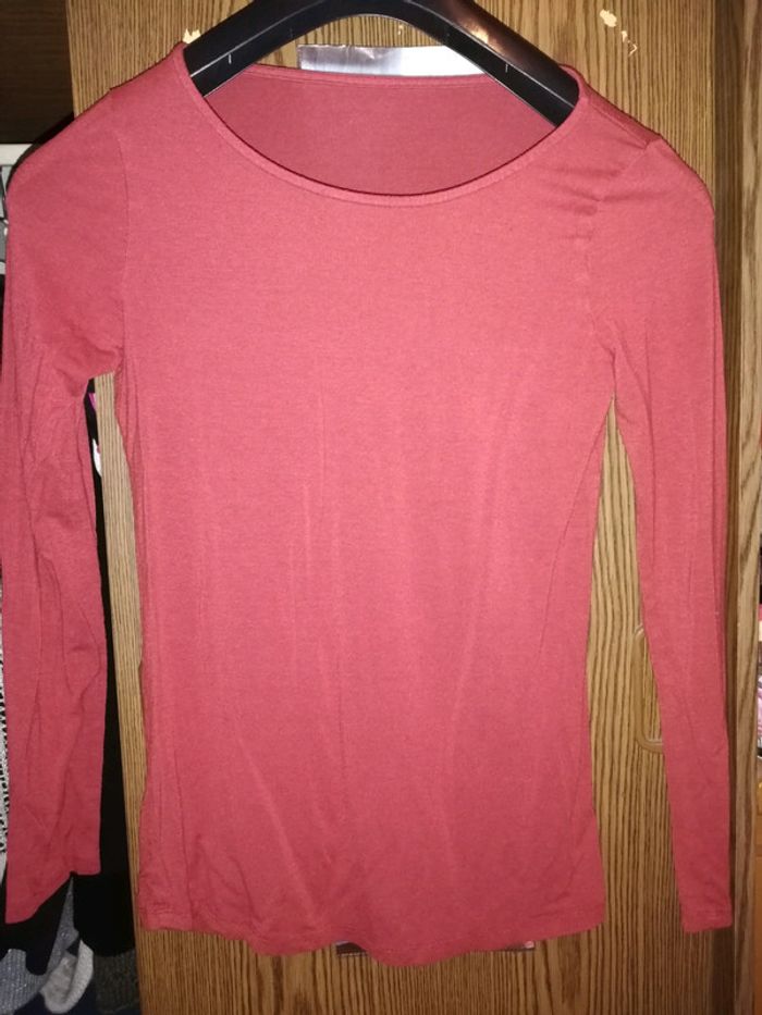Pull fin bordeaux taille M/L
