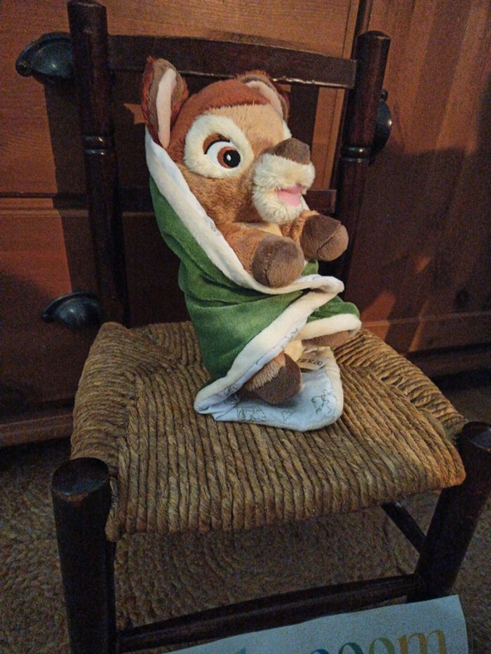 Doudou Bambi faon feuille Disney - photo numéro 2
