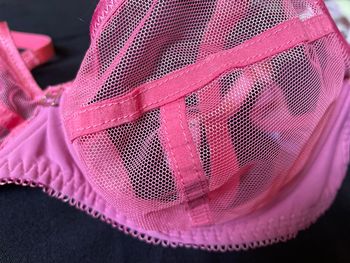 Soutien gorge rose 90 C NEUF